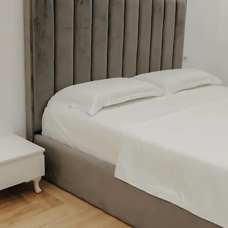 Two Bedroom Luxury Apartment Tirana