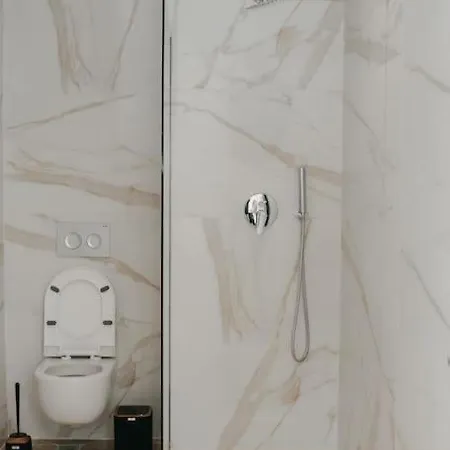 Two Bedroom Luxury *